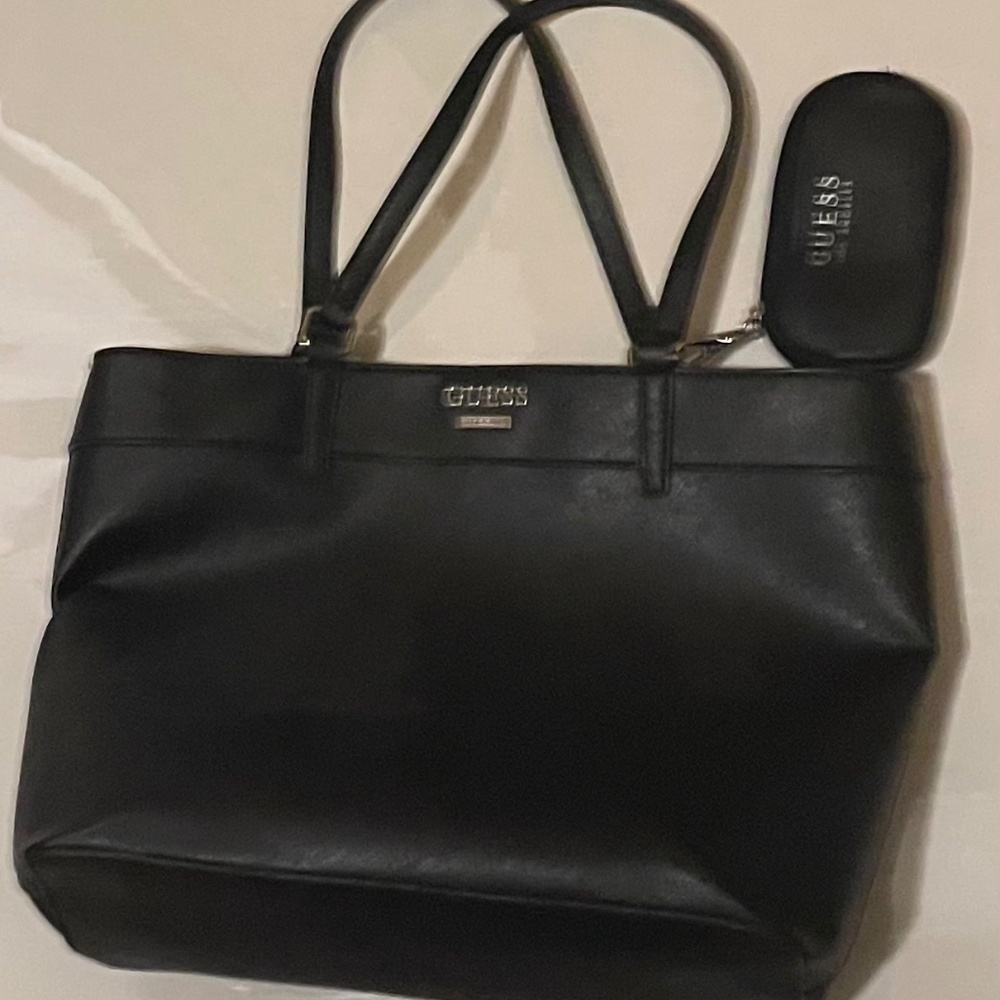 Guess Los Angeles Handbag with coin purse FREE SHIPPING